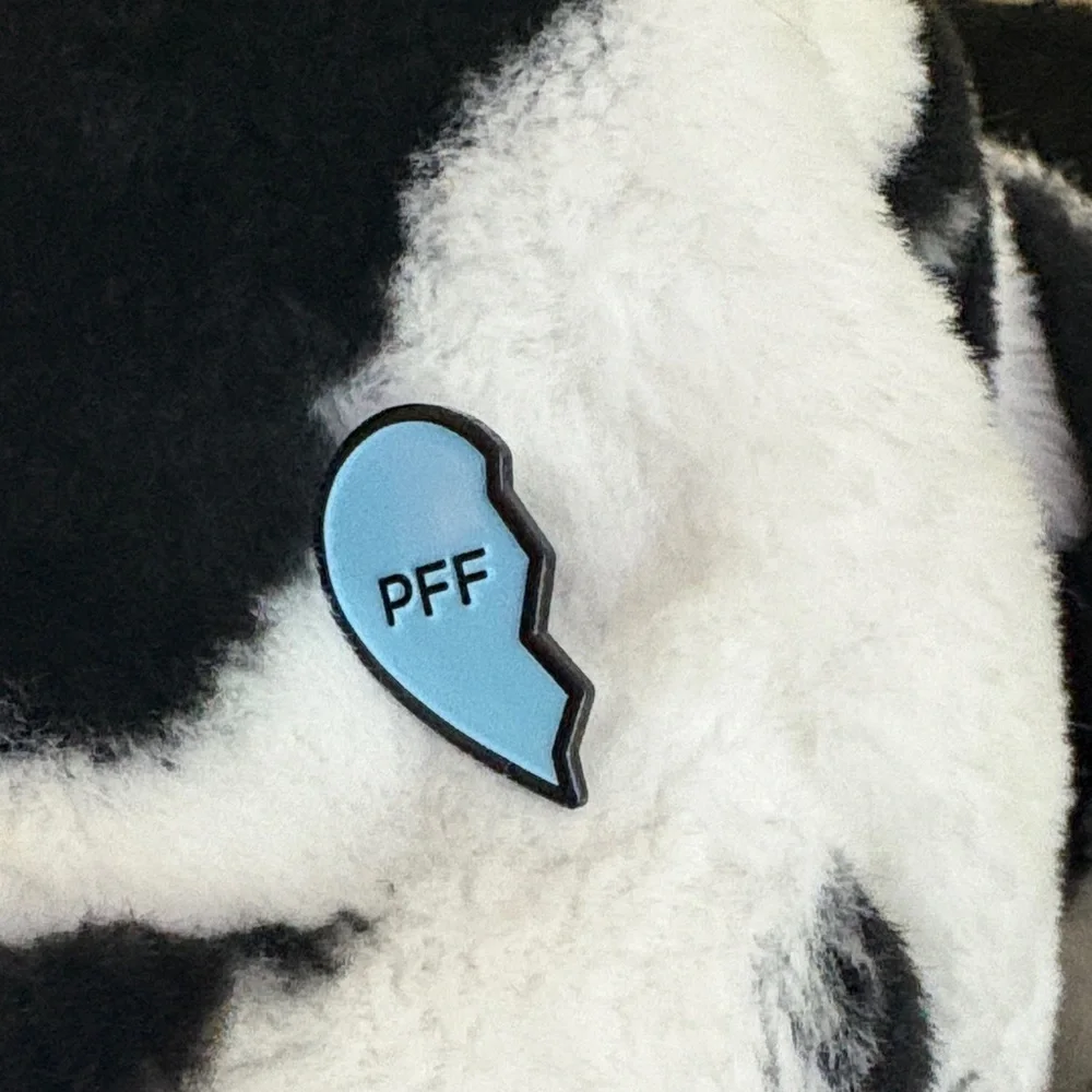 Adult Black and White Fuzzy Bucket Hat~Free Posh Friends 4ever Pin